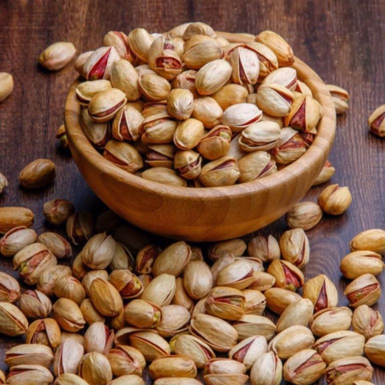 Fandoghi Pistachio